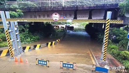 疫情小区吃瓜群众,吃瓜群众的视角