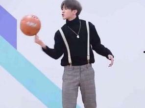 蔡徐坤吃瓜群众视频,揭秘明星私下趣味瞬间