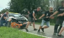 wrc吃瓜群众观赛,吃瓜群众视角下的激情碰撞与速度盛宴