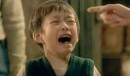 吃瓜群众黑脸吐舌头视频,网络热议不断