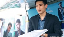 吃瓜群众爱刷剧什么意思,揭秘热门剧集背后的故事