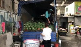 城中村吃瓜群众事件视频,揭秘网络围观背后的真相