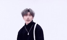 蔡徐坤吃瓜群众视频,揭秘明星私下趣味瞬间