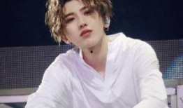 蔡徐坤吃瓜群众视频,揭秘明星私下趣味瞬间