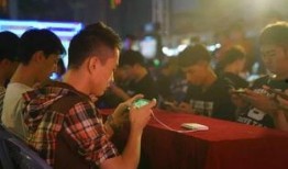 海伦斯吃瓜群众,揭秘娱乐圈幕后风云