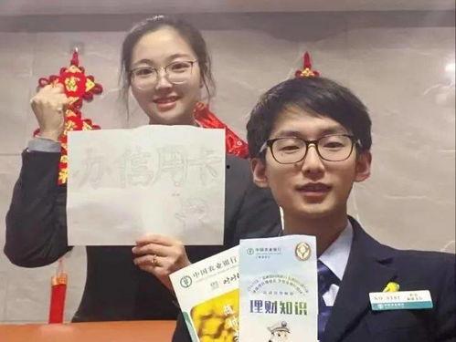 吃瓜群众嗑cp的状态图片,揭秘吃瓜群众嗑cp的疯狂状态